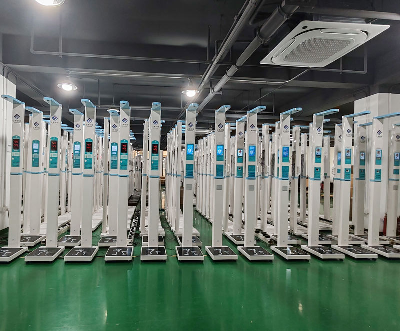 上禾便攜式身高體重秤，機(jī)身可折疊